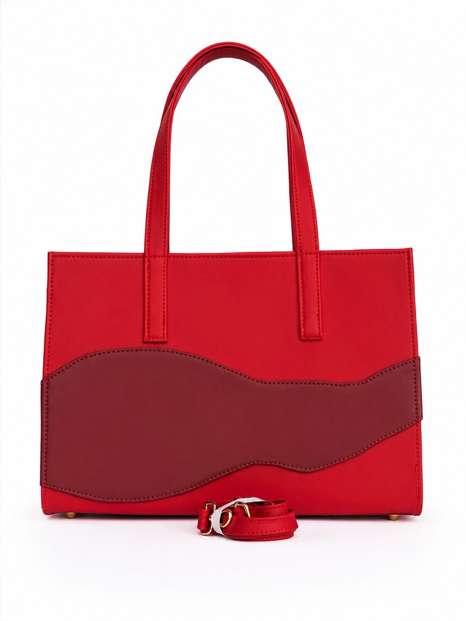 Major Maxi Bag styled with an outfit